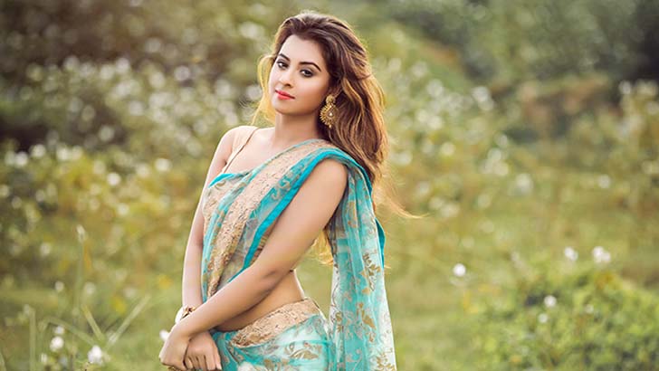 ঢালিউড নায়িকা শবনম বুবলী, চিত্রনায়িকা বুবলী