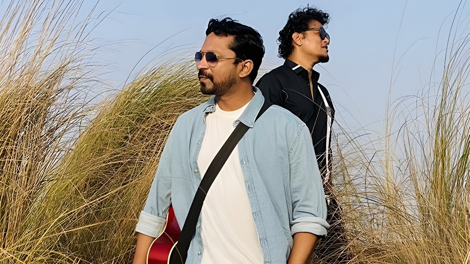 হ্যালির ধুমকেতু, ইমতিয়াজ বর্ষণ, আহমেদ রাজীব