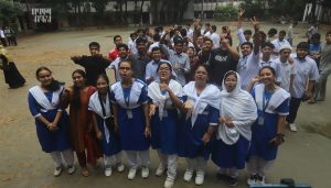 এবারের পরীক্ষায় পাস করেছে ১৩ লাখ ৩ হাজার ৪২৬ জন। তাতে গড় পাসের হার দাঁড়িয়েছে ৬৮ দশমিক ৪৫ শতাংশে। ছবি : হারুন-অর-রশীদ