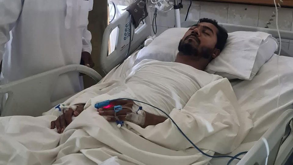 ঢাকা মেডিকেল কলেজ হাসপাতালে চিকিৎসাধীন নুরুল হক নুর। ছবি : গণ অধিকার পরিষদের ফেইসবুক পেইজ