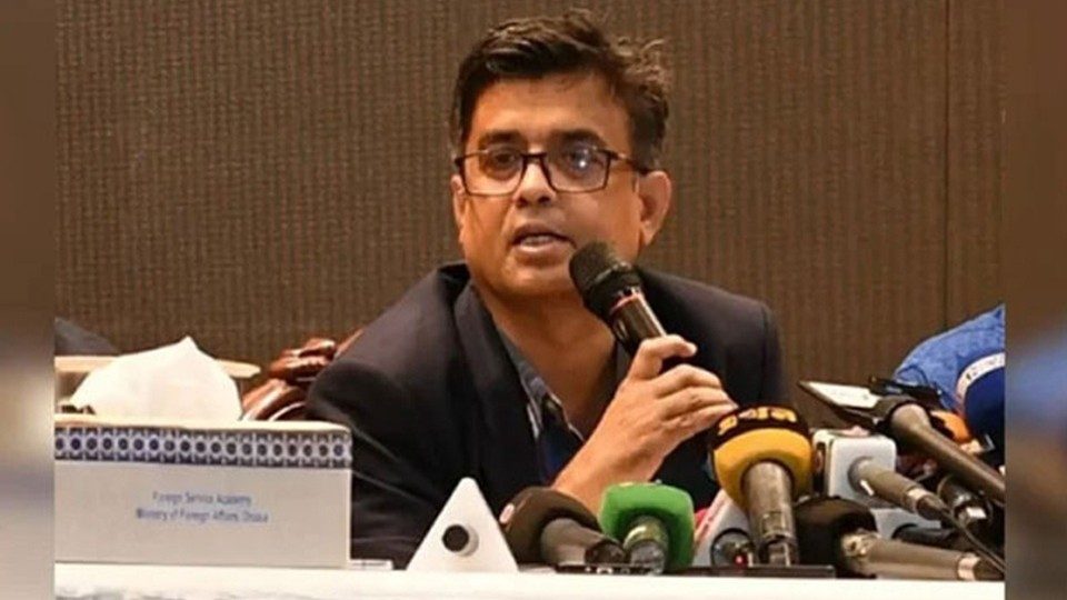 প্রধান উপদেষ্টার প্রেস সচিব শফিকুল আলম। ফাইল ছবি